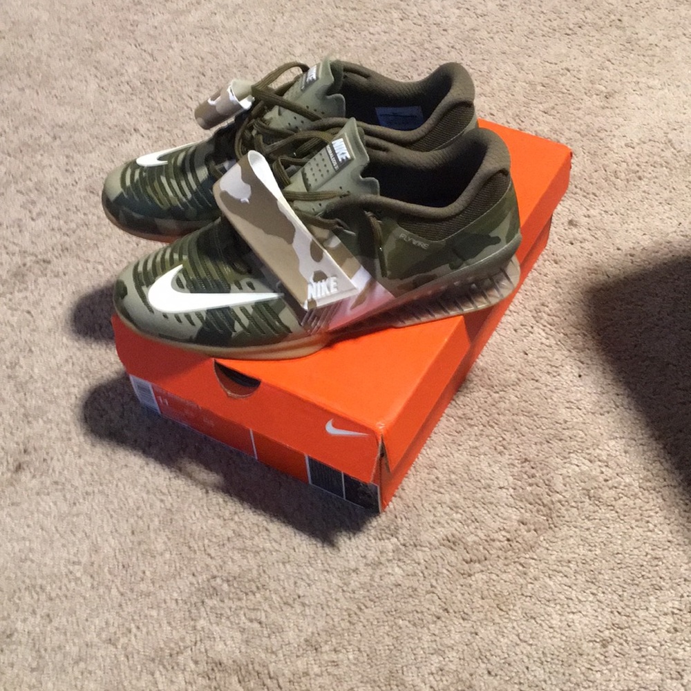 Nike Ramaleos 3